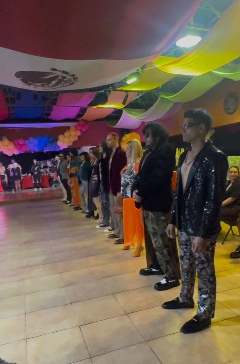 Presentación durante la Feria de Orgullo
