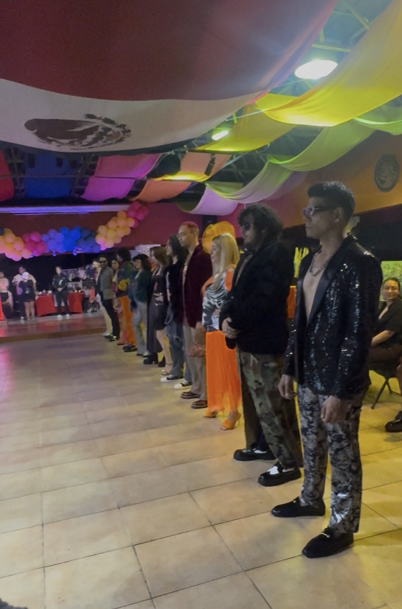 Presentación durante la Feria de Orgullo